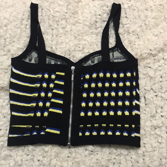 Top - Picture 2 of 2